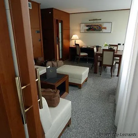 Goldstar Apartments & Suites Nice France