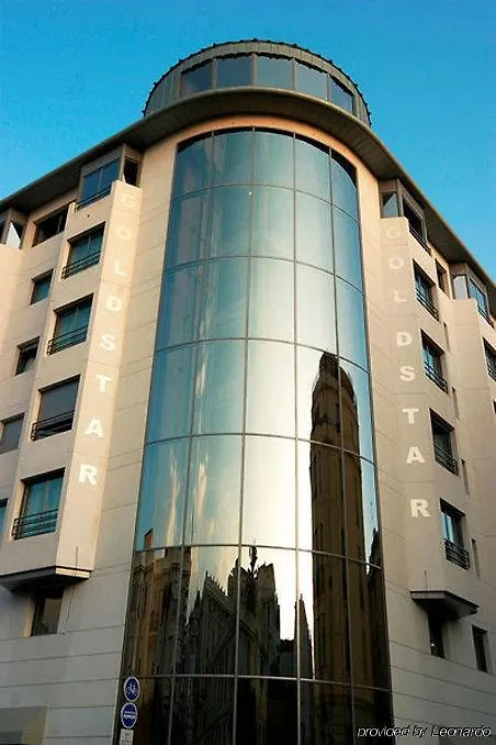 **** Hotel Goldstar Apartments&Suites Niza Francia