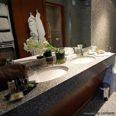 Goldstar Apartments&Suites Niza Hotel